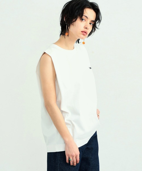 Lee(リー)の「Lee/リー ロゴ刺繍ノースリーブ カットソー(Tシャツ/カットソー・レディース・ホワイト/チャコールグレー/ライトグリーン/パープル/イエロー/ブラック系その他・SMALL/MEDIUM)」の13枚目の写真