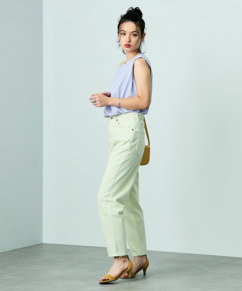 Lee(リー)の「Lee/リー ロゴ刺繍ノースリーブ カットソー(Tシャツ/カットソー・レディース・ホワイト/チャコールグレー/ライトグリーン/パープル/イエロー/ブラック系その他・SMALL/MEDIUM)」の22枚目の写真