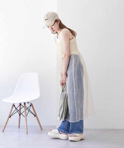 Kastane（カスタネ）の「【2023SSカタログ掲載アイテム】シャーリングシアーワンピース（ワンピース・レディース・イエロー・FREE）」の7枚目の写真