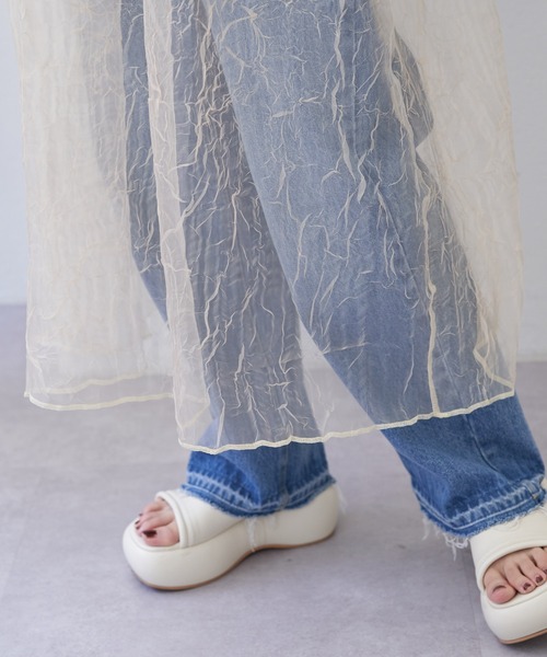 Kastane（カスタネ）の「【2023SSカタログ掲載アイテム】シャーリングシアーワンピース（ワンピース・レディース・イエロー・FREE）」の3枚目の写真