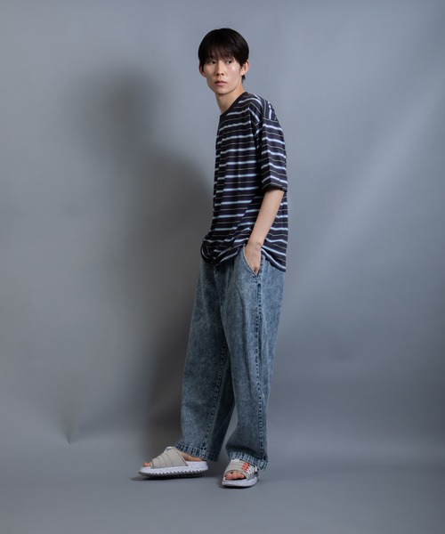 En serio TOKYO(エンソリオトーキョー)の「アソート マルチレトロボーダー ビッグシルエット TEE(Tシャツ/カットソー・メンズ・グレー系/パープル系/グリーン系その他/ブルー系/グリーン系/ホワイト系・M/LL/L)」の14枚目の写真