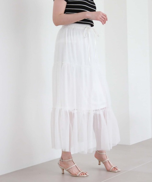 archives（アルシーヴ）の「チュールティアードスカート（スカート・レディース・ブラック/オフホワイト/ブルーグレー/アイボリー/ブラウン・MEDIUM）」の18枚目の写真