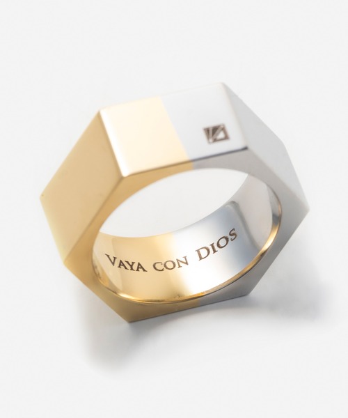 Vaya Con Dios(ヴァヤコンディオス)の「【VayaConDios/ヴァヤコンディオス】R116ステンレス製ヘキサゴンハーフカラーリング(リング・メンズ・ゴールド/シルバー・#15/#17/#19/#21)」の6枚目の写真