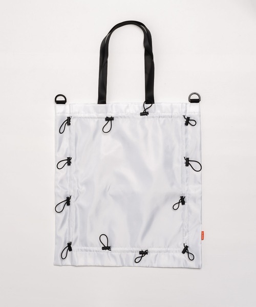 SVEC（シュベック）の「ドローコード ギャザー トートバッグ（トートバッグ・レディース・オレンジ/ブラック/ホワイト・FREE）」の19枚目の写真