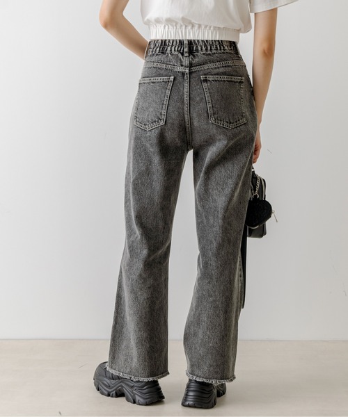 OLIVE des OLIVE（オリーブデオリーブ）の「セミフレアフリンジデニムパンツ　1032030010（デニムパンツ・レディース・ブルー/スミクロ・SMALL/MEDIUM）」の5枚目の写真