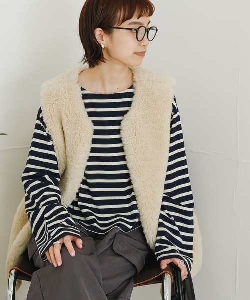 URBAN RESEARCH（アーバンリサーチ）の「ショート丈ロングTシャツ（Tシャツ/カットソー・レディース・ブラック/オフホワイト/ブラック系その他・FREE）」の19枚目の写真
