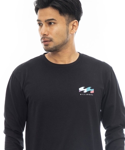 BILLABONG（ビラボン）の「【直営店限定】BILLABONG メンズ BACK WAVE ロンＴ 【2023年秋冬モデル】/ビラボンウェーブブランドロゴバックプリントロングスリーブTシャツ（Tシャツ/カットソー・メンズ・ゴールド/ブルー/ブラック/ホワイト・LARGE/X-LARGE/MEDIUM）」の9枚目の写真