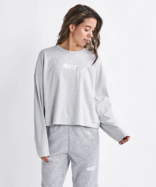 ROXY(ロキシー)の「ITS TIME LS/ロキシーフロントブランドロゴUVカット付きフィットネスロングカットソー(Tシャツ/カットソー・レディース・ホワイト/グレー/ブラック・LARGE/MEDIUM/SMALL)」の3枚目の写真