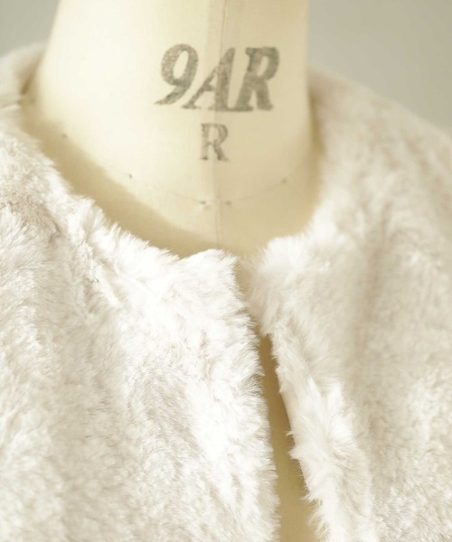 ZOZO限定商品】軽るふわっ、フェイクファーベスト（ベスト