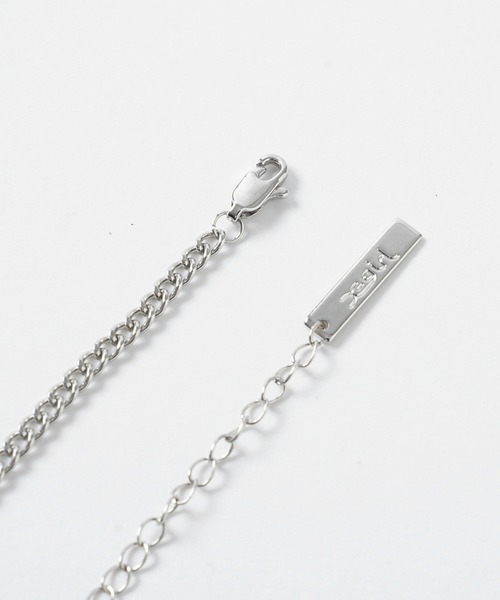 X-girl（エックスガール）の「TINY LOGO CHARM NECKLACE（ネックレス・レディース・ゴールド/シルバー・ONE SIZE）」の7枚目の写真