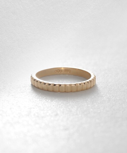 COCOSHNIK(ココシュニック)の「◆K10ガドルーンカット ピンキーリング(リング・レディース・イエローゴールド・5号/3号)」の3枚目の写真