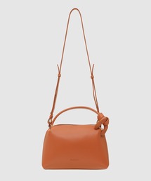 ジェイダブリューアンダーソン ロゴプレートショルダーバッグ JW Anderson（ジェイダブリューアンダーソン）の「J.W.Anderson