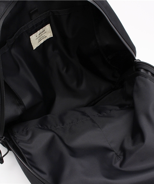 PORTER（ポーター）の「N.HOOLYWOOD×PORTER RUCKSACK（バックパック/リュック・メンズ・チャコールグレー/ブラック/カーキ/ネイビー・ONE SIZE）」の5枚目の写真