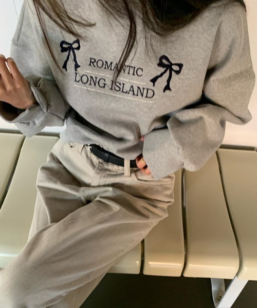 Vipoa（ヴィポア）の「リボンロゴ刺繍スウェット（スウェット・レディース・グレー/ブラック/アイボリー・FREE）」の6枚目の写真