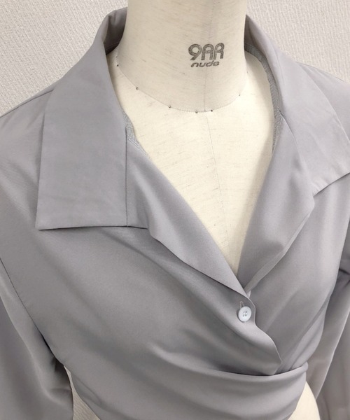 SHEENA(シーナ)の「カシュクールバックリボンブラウス(シャツ/ブラウス・レディース・ブラック/グレー/ホワイト・M)」の21枚目の写真