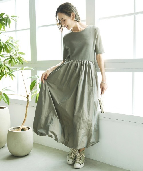 MICHEL KLEIN（ミッシェル・クラン）の「ドッキングバルーンワンピース（ワンピース・レディース・ブラック/カーキ・38/40）」の4枚目の写真