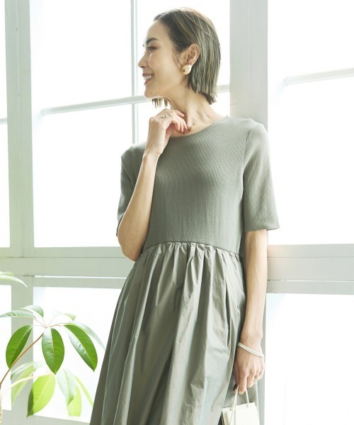 MICHEL KLEIN（ミッシェル・クラン）の「ドッキングバルーンワンピース（ワンピース・レディース・ブラック/カーキ・38/40）」の5枚目の写真