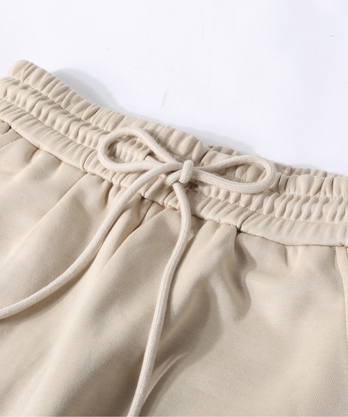 LA POMME petit(ラポミ・プチ)の「リラックスワイドパンツ Relaxed Wide Pants(スウェットパンツ・レディース・ベージュ・SMALL)」の2枚目の写真