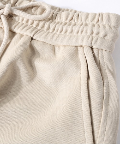 LA POMME petit(ラポミ・プチ)の「リラックスワイドパンツ Relaxed Wide Pants(スウェットパンツ・レディース・ベージュ・SMALL)」の3枚目の写真