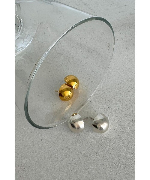 ALEXIA STAM（アリシアスタン）の「Dome Earrings /[Silver925]ドームピアス（ピアス（両耳用）・レディース・ゴールド/シルバー・FREE）」の4枚目の写真