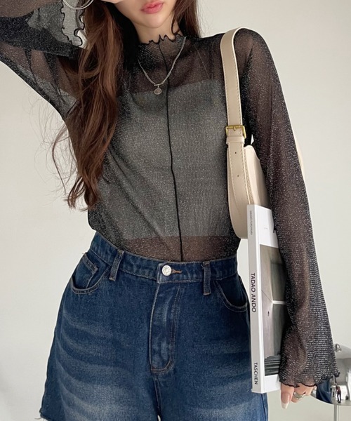 Ada.(エイダ)の「ラメチュール ロングスリーブ ハイネック シアートップス(Tシャツ/カットソー・レディース・グレイッシュベージュ/ブラック/ピンク/ブルー系その他/シルバー/カーキ/グレー・FREE)」の21枚目の写真