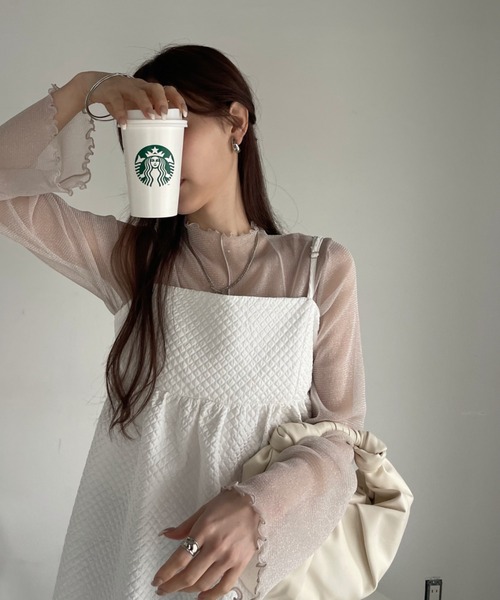 Ada.(エイダ)の「ラメチュール ロングスリーブ ハイネック シアートップス(Tシャツ/カットソー・レディース・グレイッシュベージュ/ブラック/ピンク/ブルー系その他/シルバー/カーキ/グレー・FREE)」の17枚目の写真