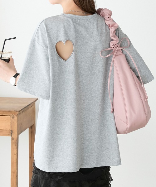 BONLECILL(ボンルシール)の「バックオープンハート半袖Tシャツ(Tシャツ/カットソー・レディース・レッド/ブラック/杢グレー/オフホワイト・FREE)」の3枚目の写真