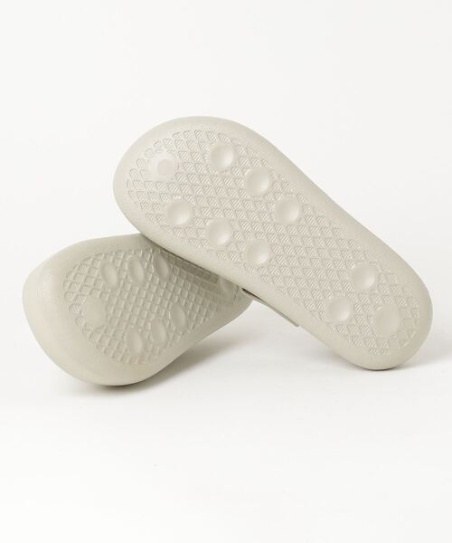 adidas（アディダス）の「Adifom アディレッタ サンダル キッズ / Adifom Adilette Slides Kids / アディダスオリジナルス adidas Originals（サンダル・キッズ・ベージュ・23.0cm/24.0cm/25.0cm）」の10枚目の写真