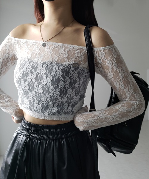 セール】【 2color 】オフショルショートレーストップス ／ off