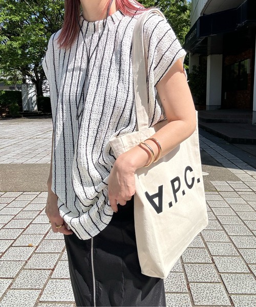 y/m by misato（イムバイミサト）の「ストライプジャガードトップス（ニット/セーター・レディース・ベージュ/アイボリー・FREE）」の4枚目の写真