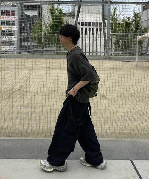 ADAMASTE(アダマスト)の「サスペンダーギミックカーゴデニム(カーゴパンツ・メンズ・ブラック・MEDIUM/LARGE)」の20枚目の写真