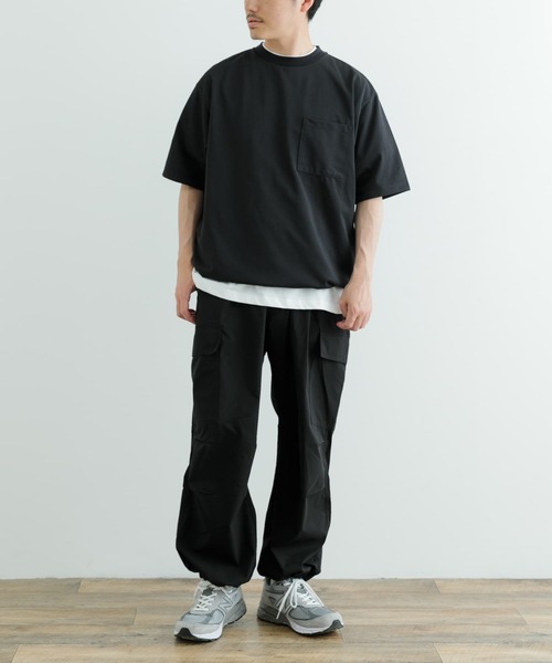 ITEMS URBANRESEARCH（アイテムズ アーバンリサーチ）の「『イージーケア/UVカット』高機能×吸水速乾ショートスリーブカットソー（Tシャツ/カットソー・メンズ・ブラック/ホワイト/ミント/ブルー・MEDIUM/LARGE）」の21枚目の写真