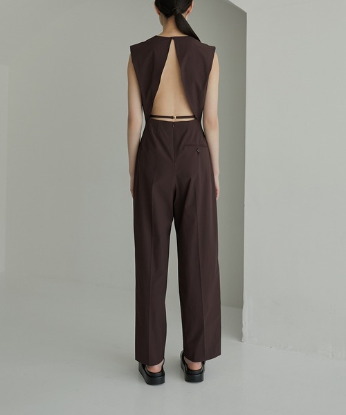 LE CIEL BLEU(ルシェルブルー)の「フロントツイストジャンプスーツ / Front Twist Jumpsuit(サロペット/オーバーオール・レディース・ブラック/ブラウン・38/36)」の17枚目の写真