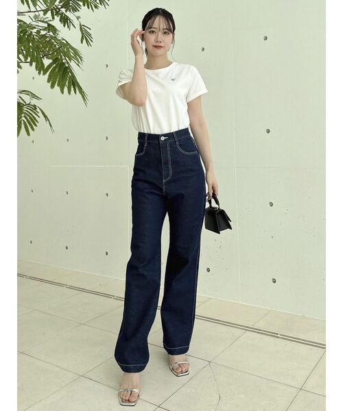 dazzlin（ダズリン）の「【久間田琳加コラボ】ネックメッセージコンパクトTシャツ（Tシャツ/カットソー・レディース・オフホワイト/ブラック/ベージュ・FREE）」の18枚目の写真