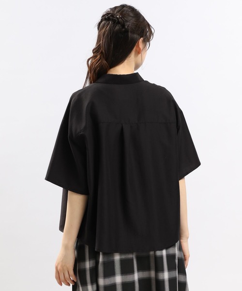 GLOBAL WORK Smile Seed Store（グローバルワーク スマイルシードストア）の「サラサラクロップドシャツ/114583（シャツ/ブラウス・レディース・グレイッシュベージュ/ブラック/グレー系その他・LARGE/MEDIUM/X-LARGE）」の10枚目の写真