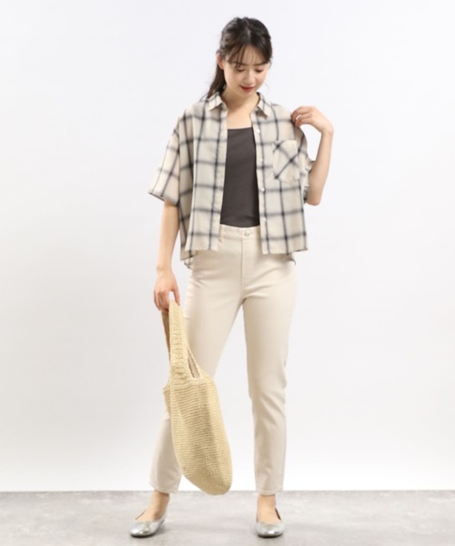 GLOBAL WORK Smile Seed Store（グローバルワーク スマイルシードストア）の「サラサラクロップドシャツ/114583（シャツ/ブラウス・レディース・グレイッシュベージュ/ブラック/グレー系その他・LARGE/MEDIUM/X-LARGE）」の14枚目の写真