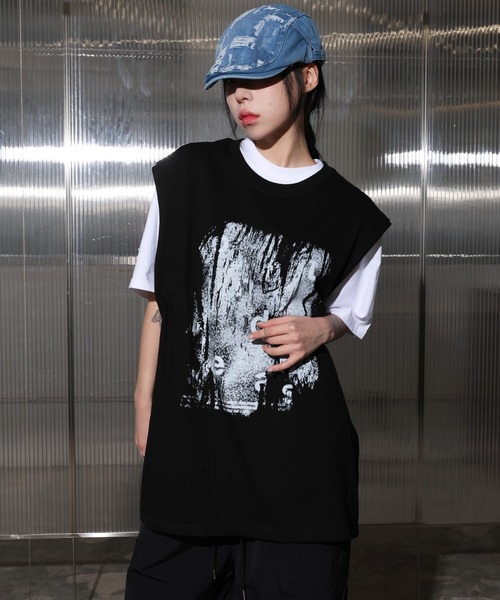 FOLLOWIN（フォロウィン）の「[UNISEX][サイド調節][オールシーズン可能]ビンテージ ダメージ デニム ハンチング フラットキャップ（キャップ・レディース・ブルー/ライトブルー・ONE SIZE）」の16枚目の写真