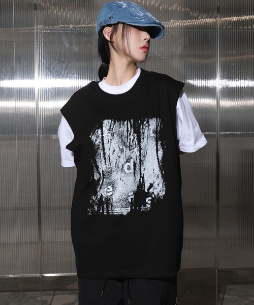 FOLLOWIN（フォロウィン）の「[UNISEX][サイド調節][オールシーズン可能]ビンテージ ダメージ デニム ハンチング フラットキャップ（キャップ・レディース・ブルー/ライトブルー・ONE SIZE）」の3枚目の写真