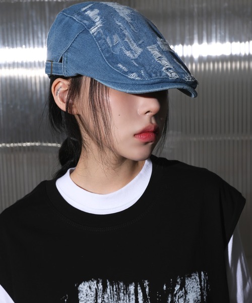 FOLLOWIN（フォロウィン）の「[UNISEX][サイド調節][オールシーズン可能]ビンテージ ダメージ デニム ハンチング フラットキャップ（キャップ・レディース・ブルー/ライトブルー・ONE SIZE）」の4枚目の写真