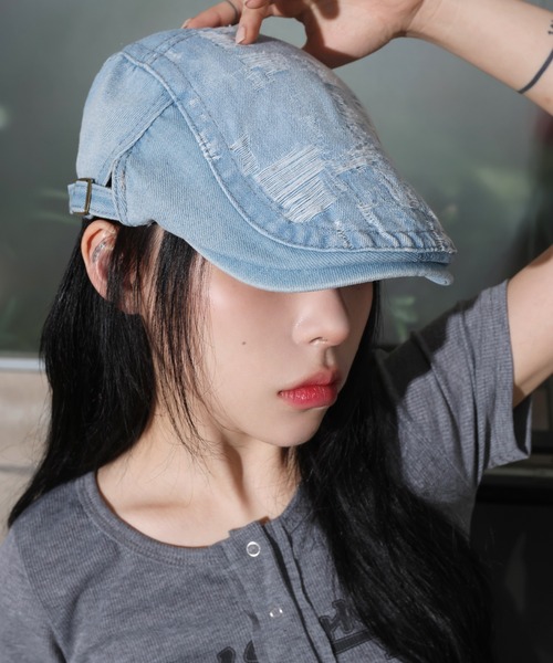 FOLLOWIN（フォロウィン）の「[UNISEX][サイド調節][オールシーズン可能]ビンテージ ダメージ デニム ハンチング フラットキャップ（キャップ・レディース・ブルー/ライトブルー・ONE SIZE）」の12枚目の写真