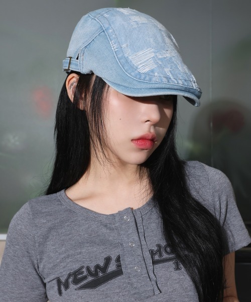 FOLLOWIN（フォロウィン）の「[UNISEX][サイド調節][オールシーズン可能]ビンテージ ダメージ デニム ハンチング フラットキャップ（キャップ・レディース・ブルー/ライトブルー・ONE SIZE）」の17枚目の写真