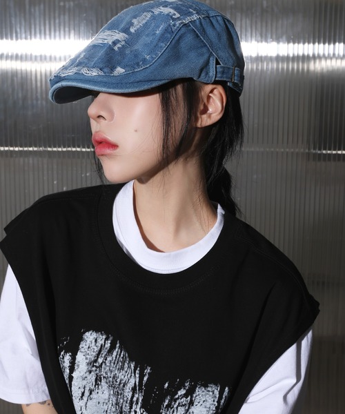 FOLLOWIN（フォロウィン）の「[UNISEX][サイド調節][オールシーズン可能]ビンテージ ダメージ デニム ハンチング フラットキャップ（キャップ・レディース・ブルー/ライトブルー・ONE SIZE）」の18枚目の写真