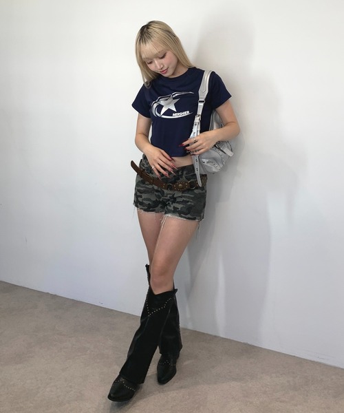 lilful(リルフル)の「スターモチーフ ピチT(Tシャツ/カットソー・レディース・ブラック/ネイビー・S/M/L)」の12枚目の写真