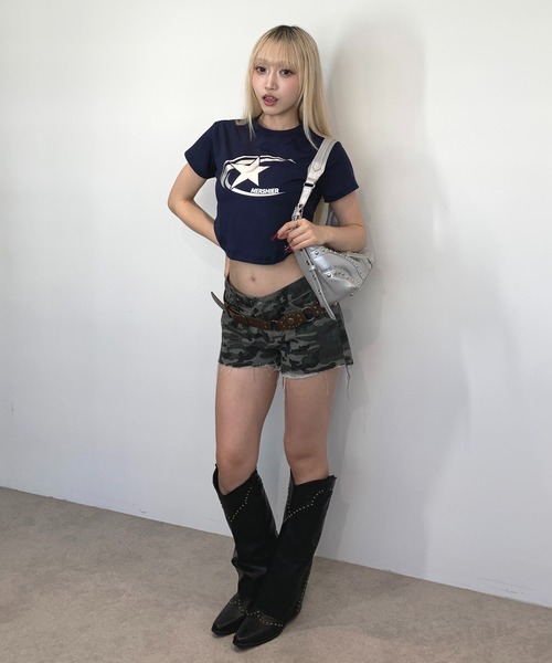 lilful(リルフル)の「スターモチーフ ピチT(Tシャツ/カットソー・レディース・ブラック/ネイビー・S/M/L)」の15枚目の写真