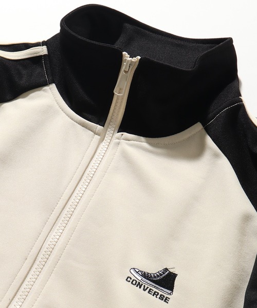 CONVERSE(コンバース)の「【CONVERSE/コンバース】2line 配色 ラグラン トラック ジャケット(ナイロンジャケット・メンズ・グレイッシュベージュ/クリーム・L/M/LL)」の4枚目の写真