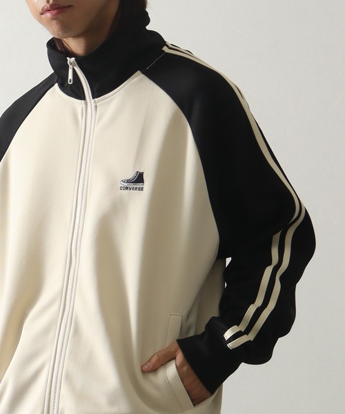CONVERSE(コンバース)の「【CONVERSE/コンバース】2line 配色 ラグラン トラック ジャケット(ナイロンジャケット・メンズ・グレイッシュベージュ/クリーム・L/M/LL)」の11枚目の写真
