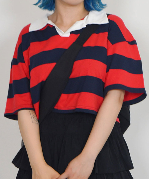 VIVID LADY(ビビッドレディー)の「配色襟付き半袖Tシャツクロップド丈 レディース(Tシャツ/カットソー・レディース・レッド/グリーン/ネイビー/ブラック・FREE)」の4枚目の写真