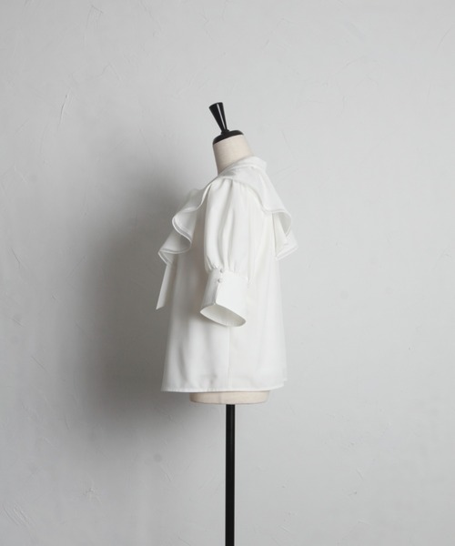 tocco closet（トッコ　クローゼット）の「マルチ３ＷＡＹボウタイリボン×ラッフルフリル付きブラウス（シャツ/ブラウス・レディース・ライトブルー/オフホワイト・M）」の20枚目の写真