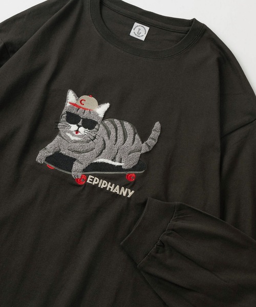 make a ray!（メイク ア レイ！）の「「EPIPHANY&RAD」ネコ＆クマ BIGサガラ刺繍 オーバーサイズ ロングスリーブTシャツ/アニマルイラスト/ ロンT（Tシャツ/カットソー・メンズ・ブルー/オフホワイト/チャコールグレー/オレンジ/スミクロ/ホワイト・M/L）」の5枚目の写真