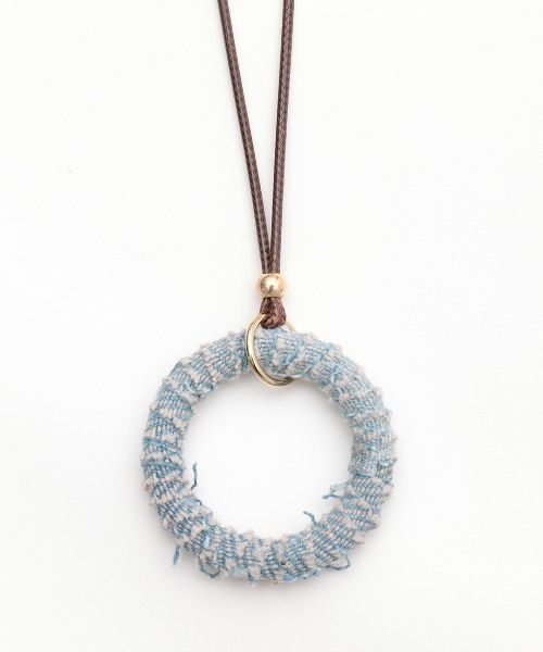 チチカカ（チチカカ）の「デニムサークルネックレス（ネックレス・レディース・ネイビー/ライトブルー・FREE）」の6枚目の写真